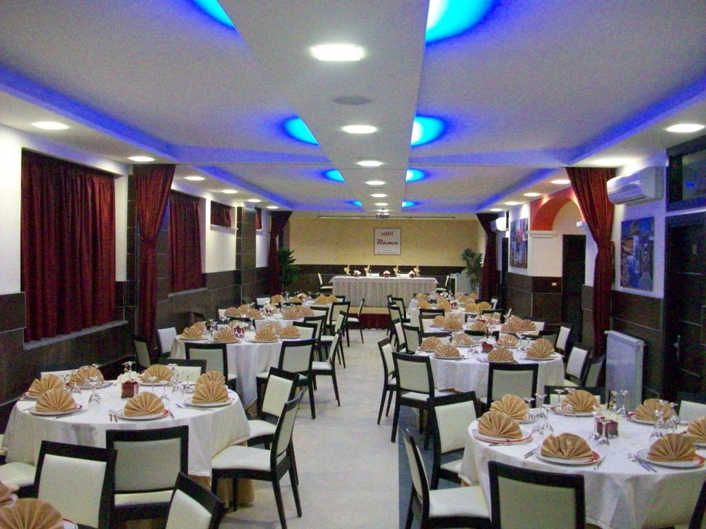 Rama Palace Hotel Казальнуово-ди- Наполи Экстерьер фото