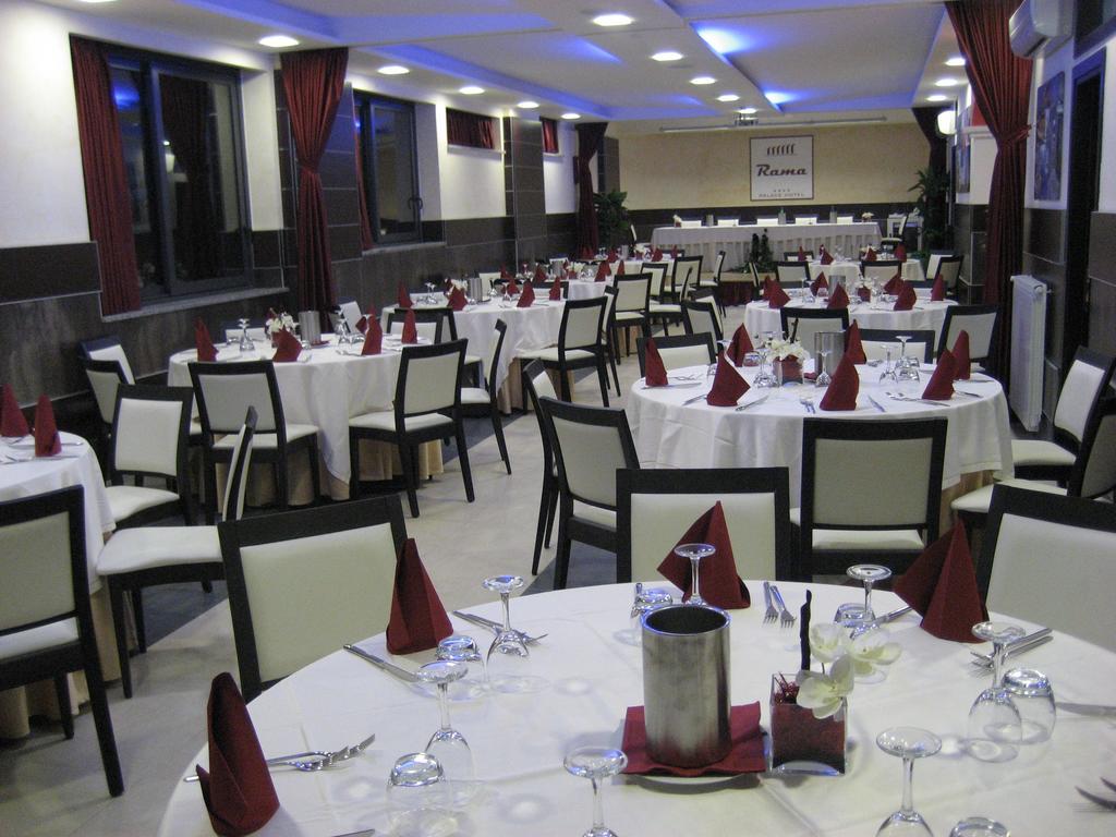 Rama Palace Hotel Казальнуово-ди- Наполи Экстерьер фото